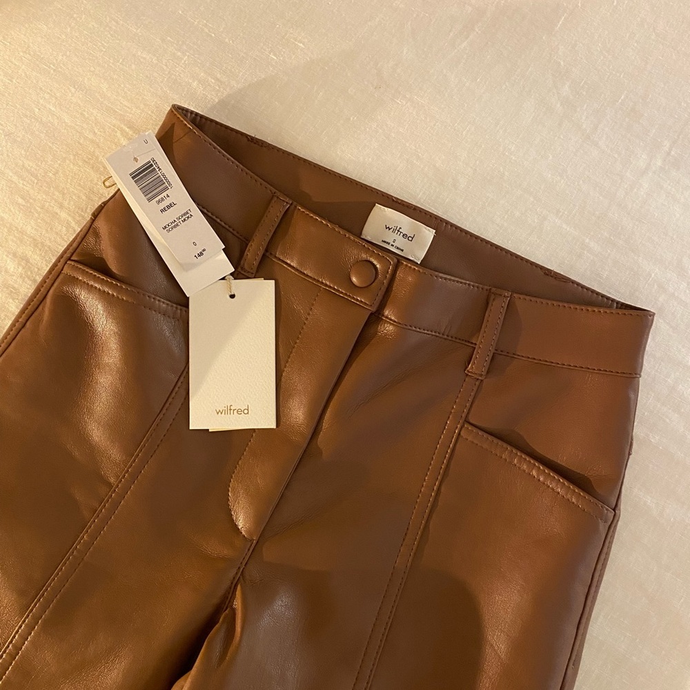 Aritzia Wilfred Rebel Pant